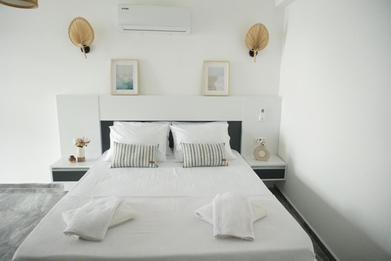 Blue Island Luxury Hotel Adults Only 카스 외부 사진